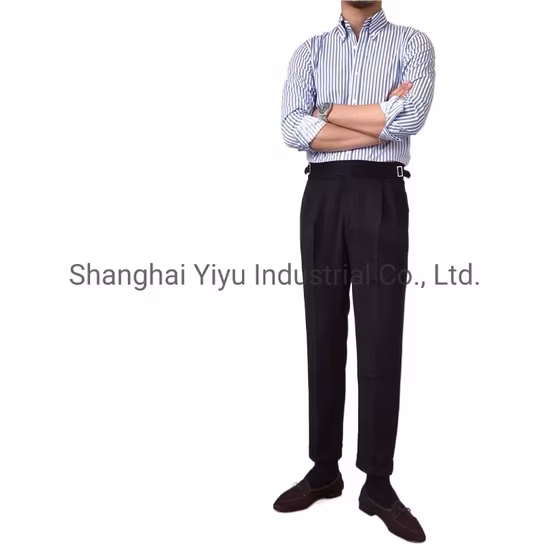 Maßgeschneiderter Herrenanzug